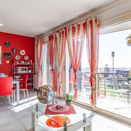 Castello Normanno Modern Sea View Apartment Aci Castello Bagian luar foto