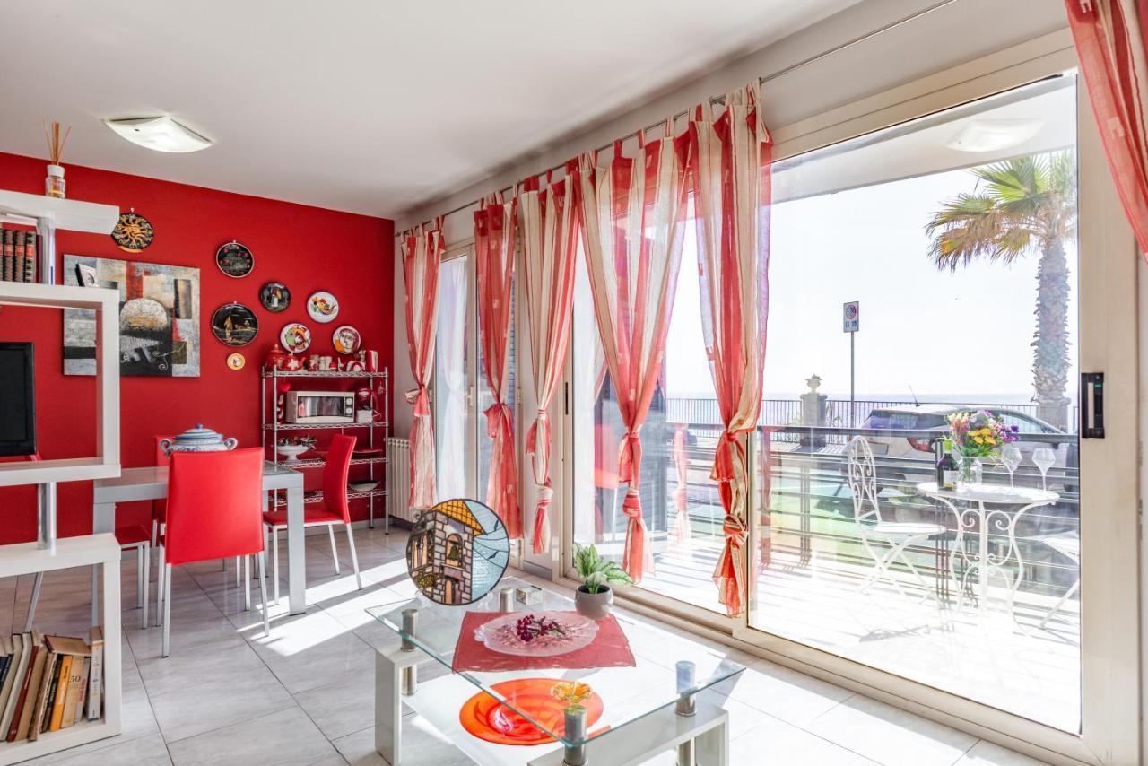 Castello Normanno Modern Sea View Apartment Aci Castello Bagian luar foto